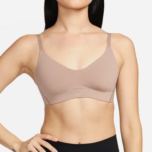 Nike Minimalist Everyday Bra